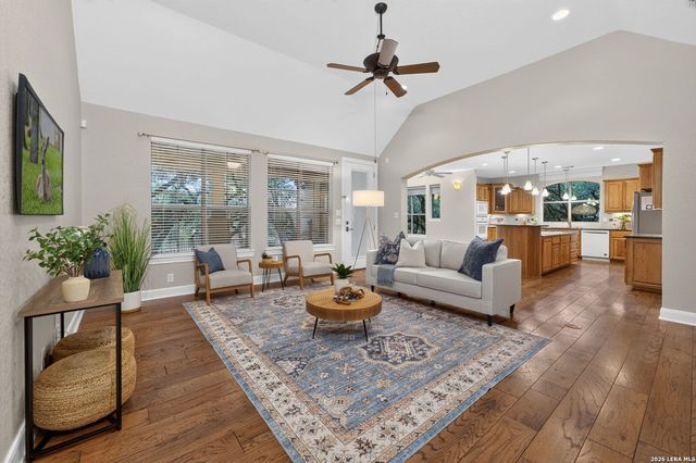 22025 PASEO CORTO DR, San Antonio, TX 78266
