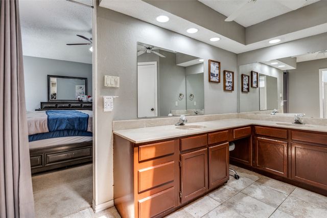 7504 Sean Drive, North Richland Hills, TX 76182