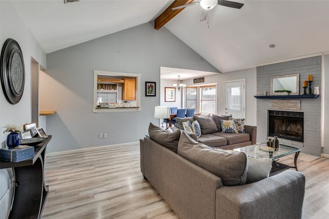 7504 Sean Drive, North Richland Hills, TX 76182