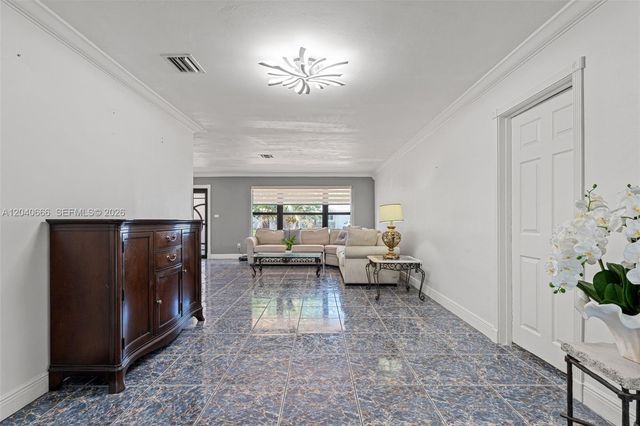 7701 W 16th Ct, Hialeah, FL 33014