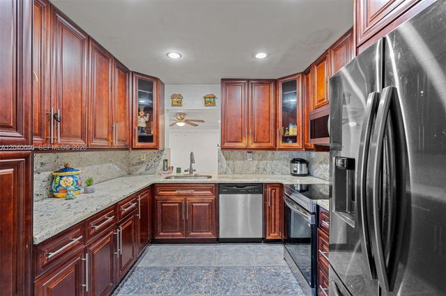 7701 W 16th Ct, Hialeah, FL 33014