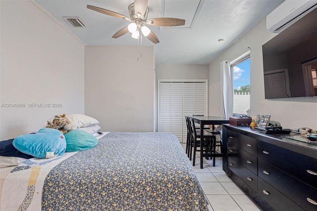 7701 W 16th Ct, Hialeah, FL 33014