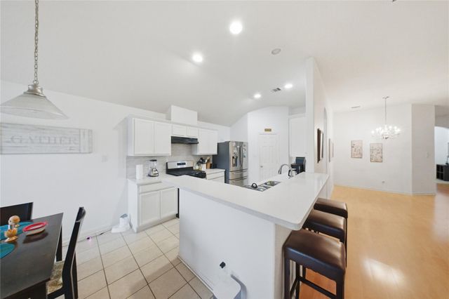 13335 Gardnerville St, Houston, TX 77034