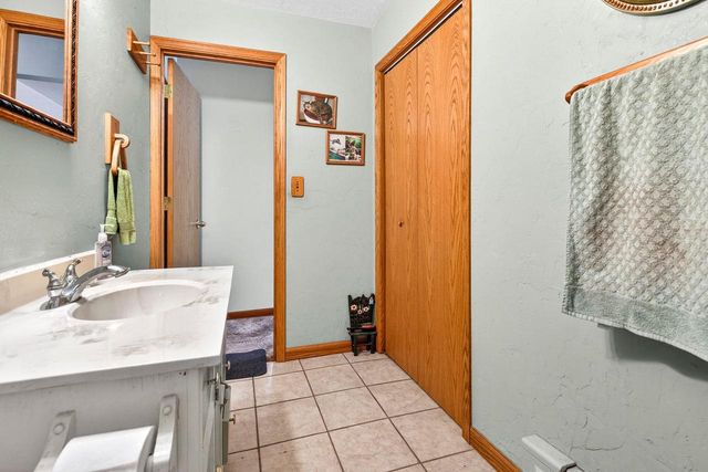 N5121 36TH DRIVE, Fremont, WI 54940