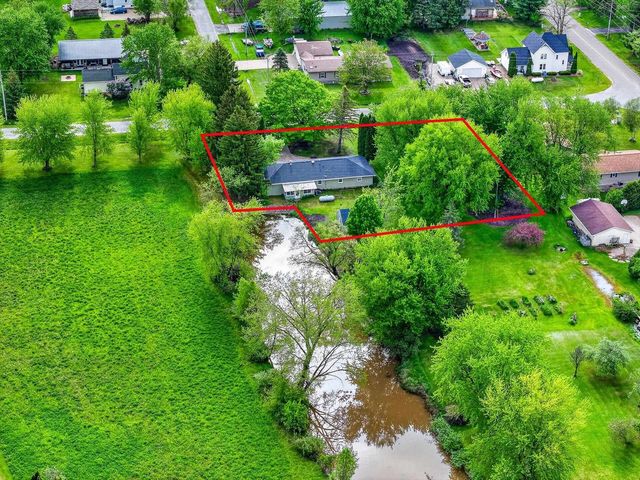 N5121 36TH DRIVE, Fremont, WI 54940