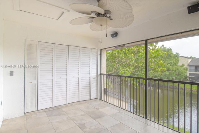 3745 Cocoplum Circle 3561, Coconut Creek, FL 33063