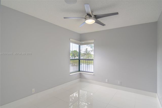 3745 Cocoplum Circle 3561, Coconut Creek, FL 33063