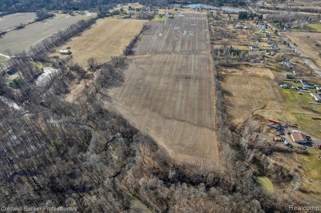 7410 Wilson Road, Montrose, MI 48457