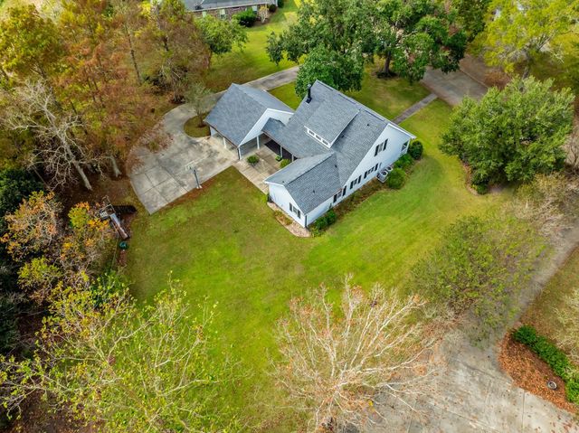 425 Hale Drive, Thibodaux, LA 70301