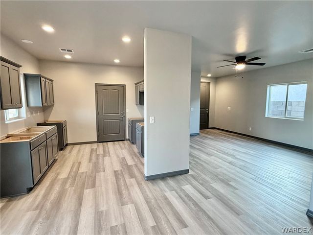 1737 Lucille Ave, Kingman, AZ 86401