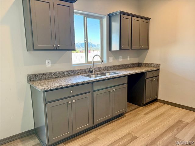 1737 Lucille Ave, Kingman, AZ 86401