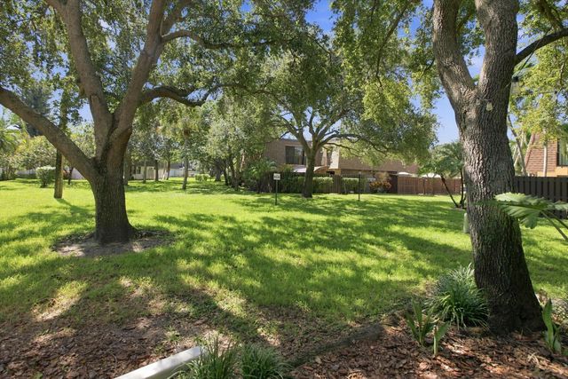 2906 SW 21st Terrace 311D, Delray Beach, FL 33445
