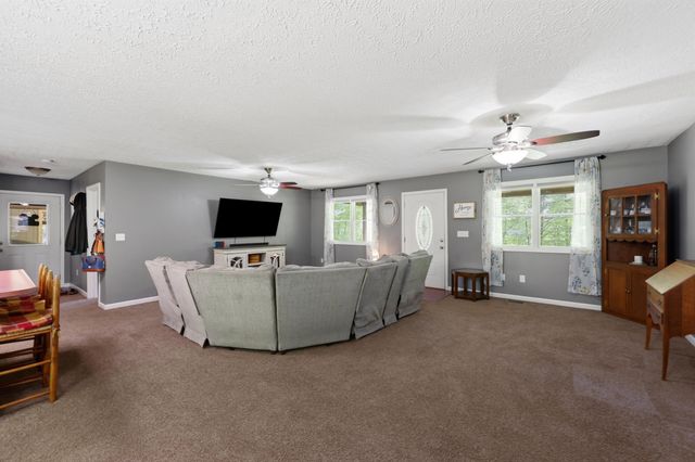 101 Gene White Lane, Morehead, KY 40351