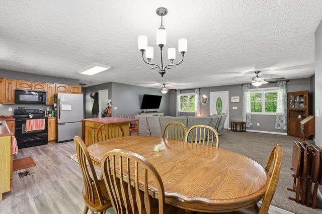 101 Gene White Lane, Morehead, KY 40351