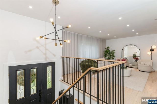 83 Cottage Place, Westwood, NJ 07675