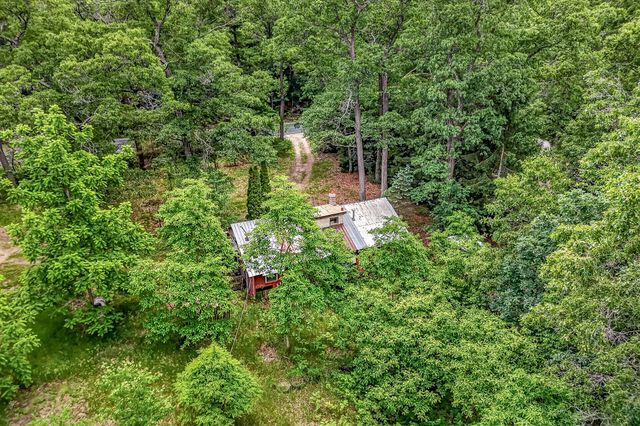 4270 Duck Lake Road, Whitehall, MI 49461