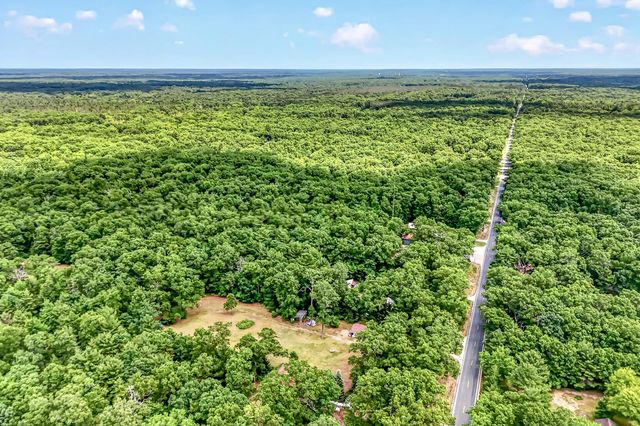 4270 Duck Lake Road, Whitehall, MI 49461