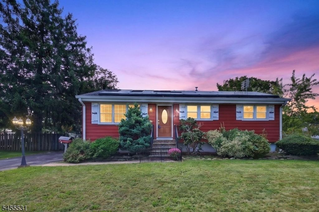 87 Lafayette St, Piscataway Twp., NJ 08854 — photo 2