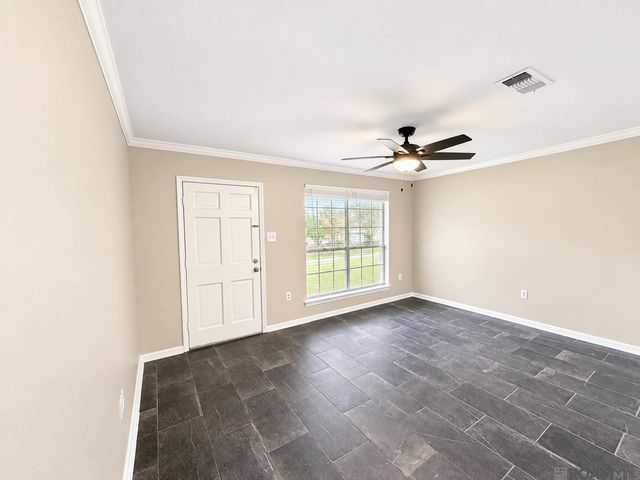 1218 Briarrose Dr, Baton Rouge, LA 70810