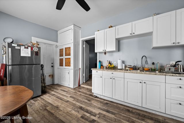 3704 Taylor Blvd, Louisville, KY 40215