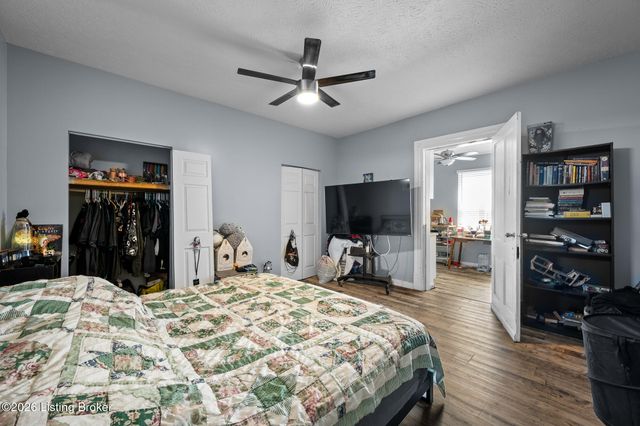 3704 Taylor Blvd, Louisville, KY 40215