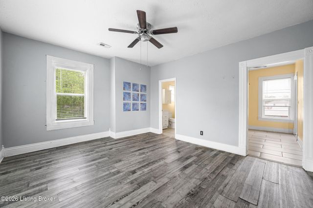 3704 Taylor Blvd, Louisville, KY 40215
