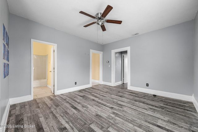 3704 Taylor Blvd, Louisville, KY 40215