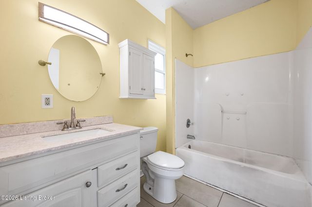 3704 Taylor Blvd, Louisville, KY 40215