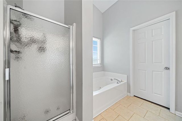 8460 River Hill Commons Drive, Ball Ground, GA 30107