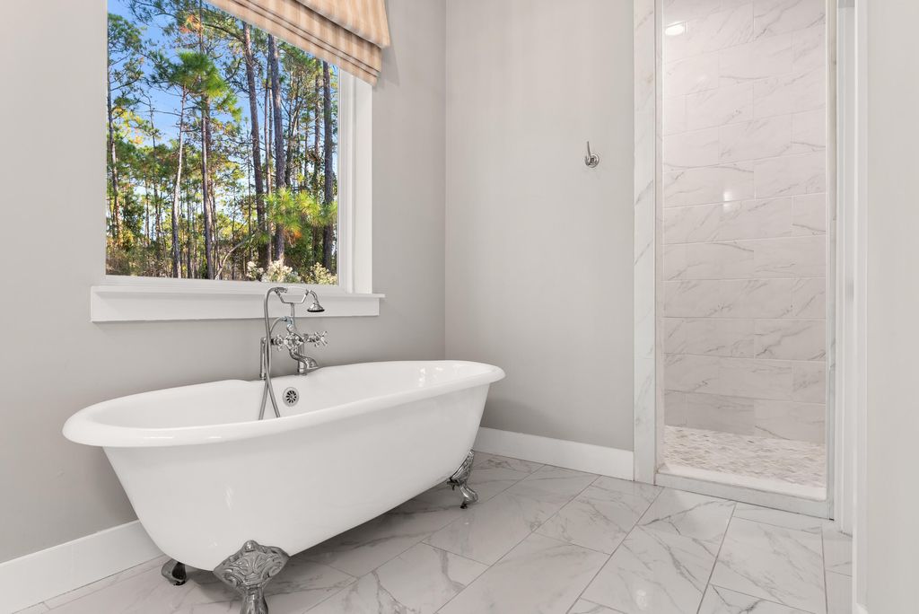 Image 22 of property listing at 39 Deal Court, Santa Rosa Beach, FL 32459