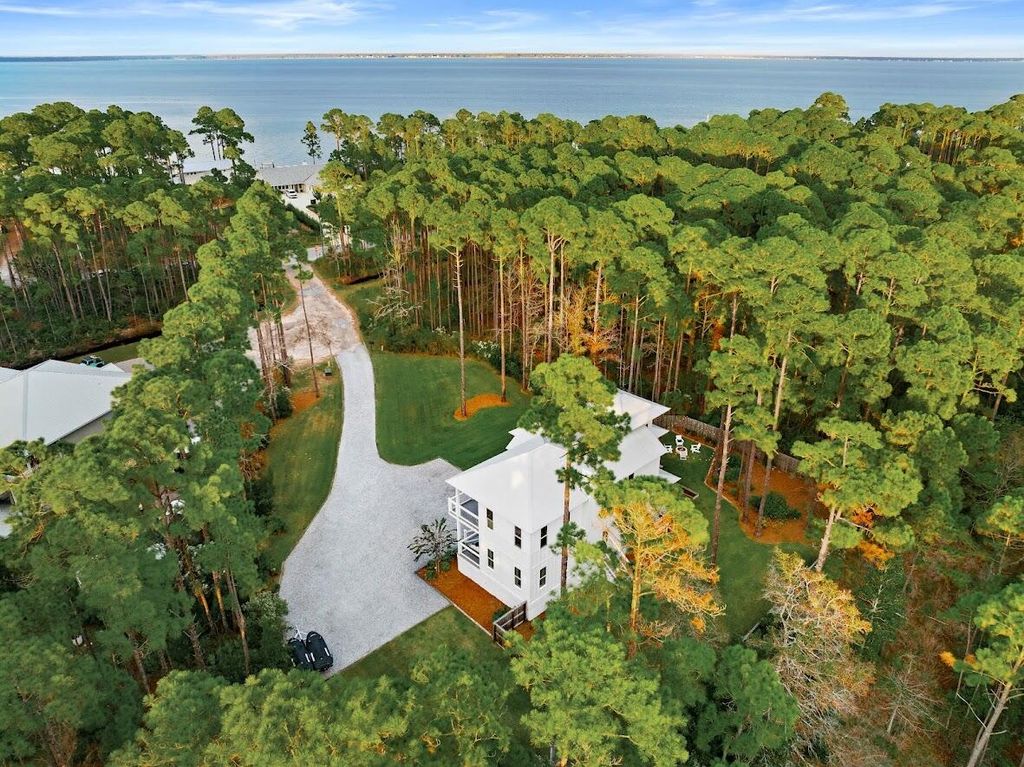 Image 41 of property listing at 39 Deal Court, Santa Rosa Beach, FL 32459