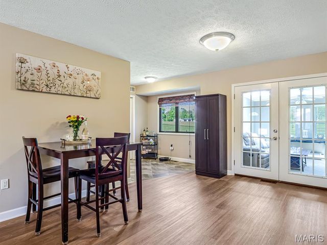 336 E Lake Drive, Edwardsville, IL 62025
