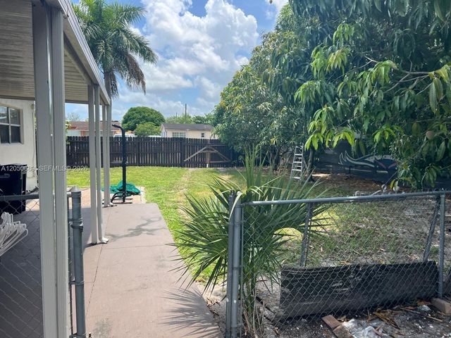 695 697 Curtiss Drive, Opa-Locka, Opa Locka, FL 33054