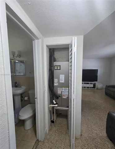 695 697 Curtiss Drive, Opa-Locka, Opa Locka, FL 33054