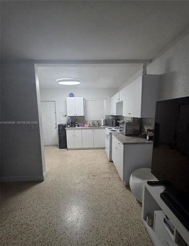 695 697 Curtiss Drive, Opa-Locka, Opa Locka, FL 33054