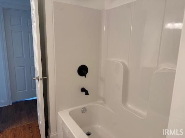 212 Brookview Lane, Flora, IN 46929