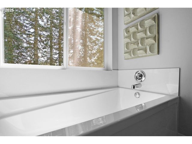 33362 Sw Rokin Way, Scappoose, OR 97056