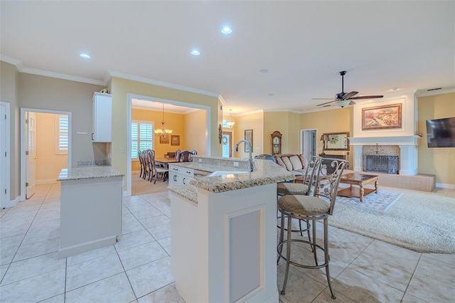 6012 HAMMOCK HILL AVENUE, Lithia, FL 33547