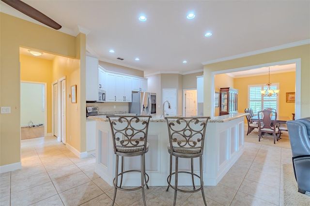 6012 HAMMOCK HILL AVENUE, Lithia, FL 33547