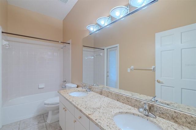 6012 HAMMOCK HILL AVENUE, Lithia, FL 33547
