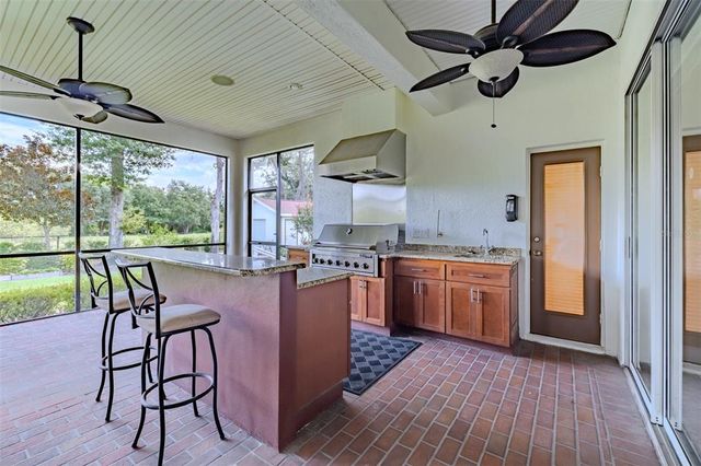 6012 HAMMOCK HILL AVENUE, Lithia, FL 33547