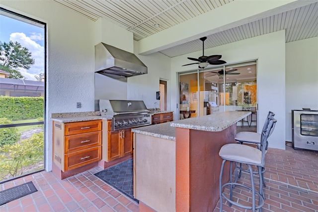6012 HAMMOCK HILL AVENUE, Lithia, FL 33547