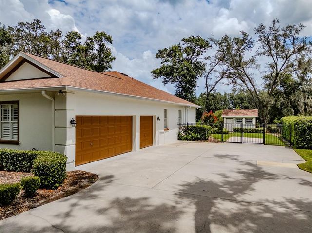 6012 HAMMOCK HILL AVENUE, Lithia, FL 33547