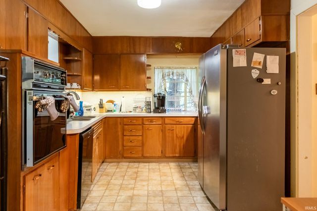 5005 E State Road 46, Bloomington, IN 47401