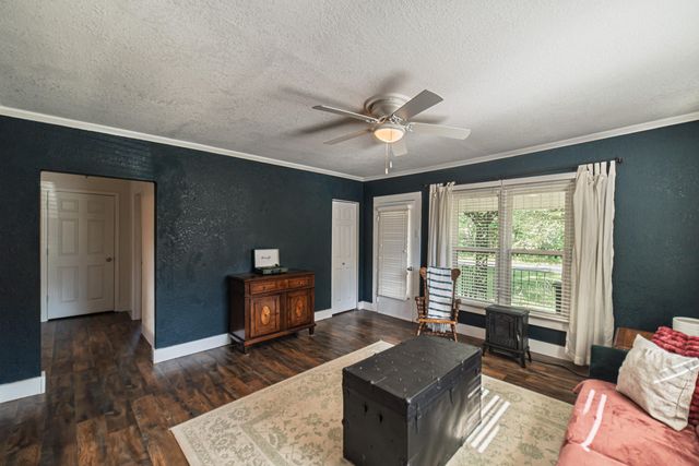 7870 Woodville Road, West Paducah, KY 42086