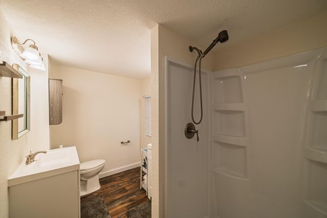 7870 Woodville Road, West Paducah, KY 42086