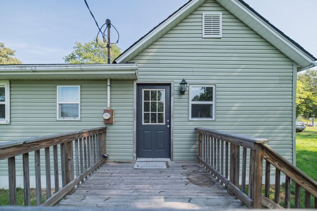 7870 Woodville Road, West Paducah, KY 42086