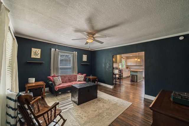7870 Woodville Road, West Paducah, KY 42086