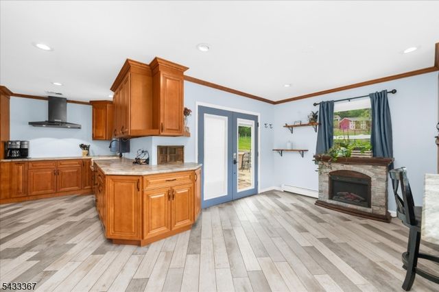 650 Woodglen Rd, Lebanon Twp., NJ 08826