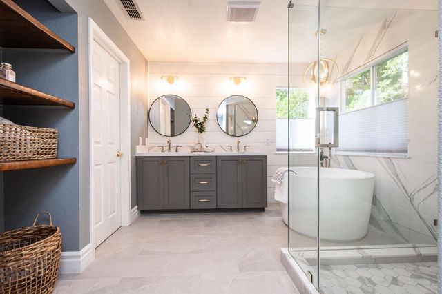 5027 Castle Combes Ct, Granite Bay, CA 95746